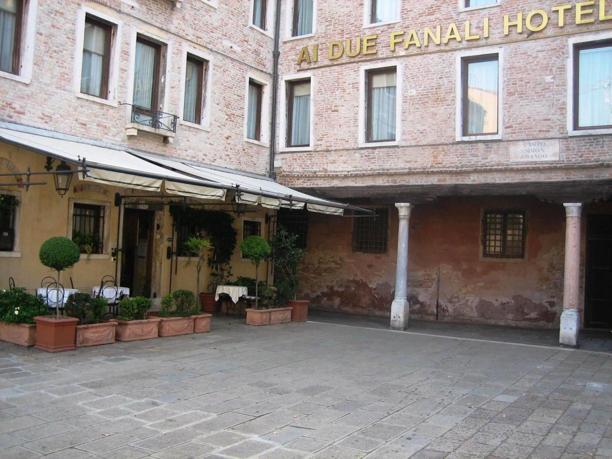 Ai Due Fanali Hotel Veneza Exterior foto